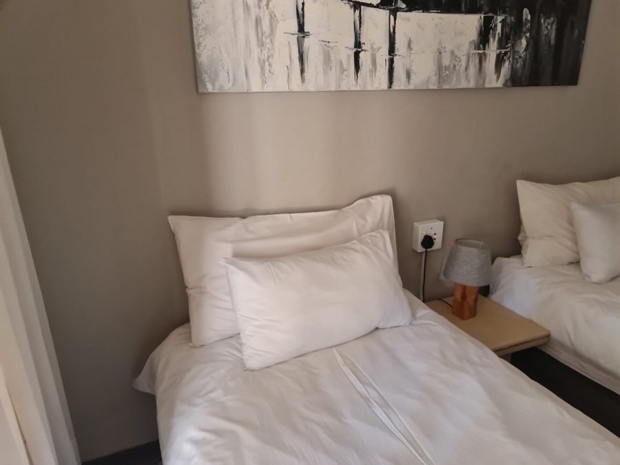 6 Bedroom Property for Sale in Protea Park North West